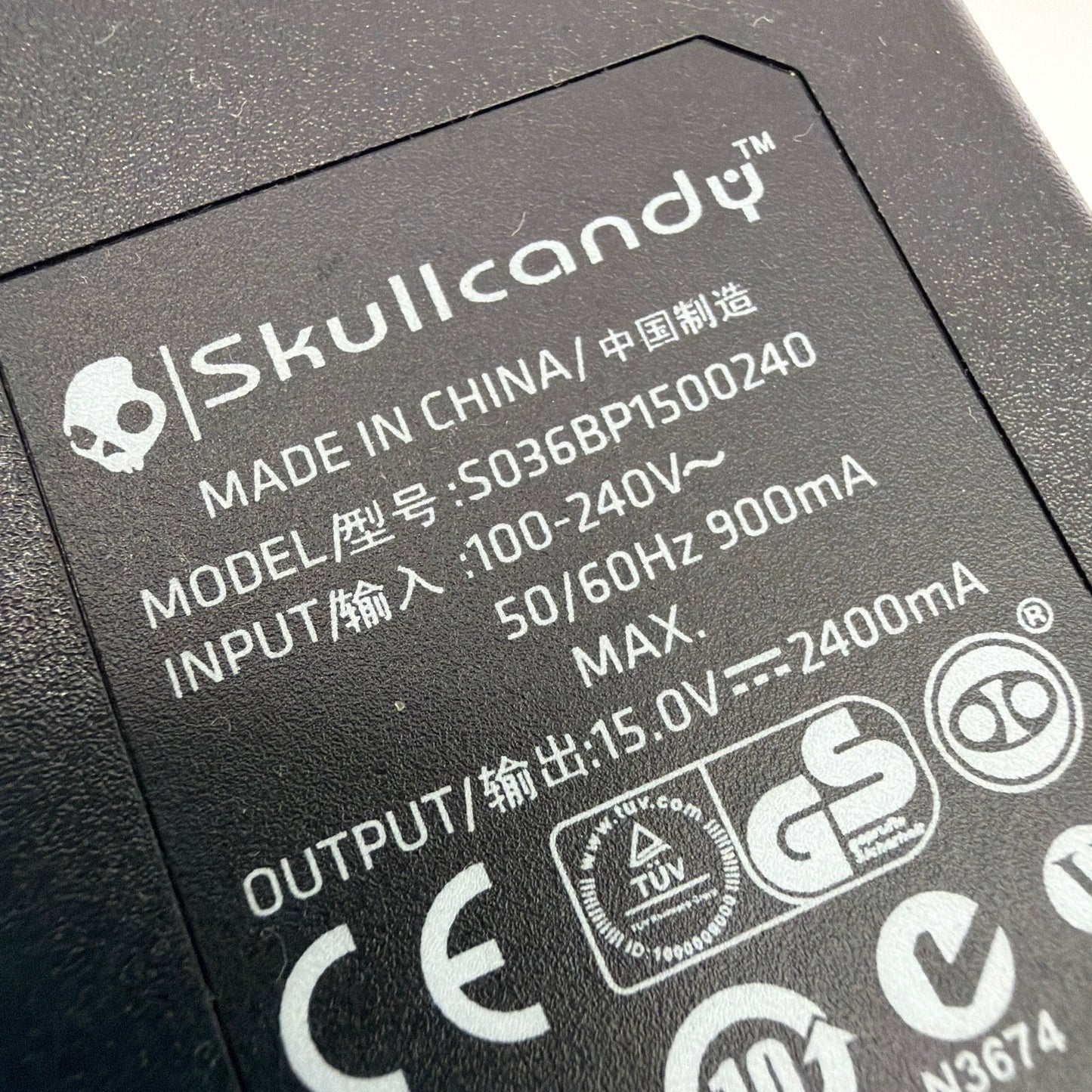 Skullcandy S036BPP1500240 AC Adapter Power Supply 15V 2.4A