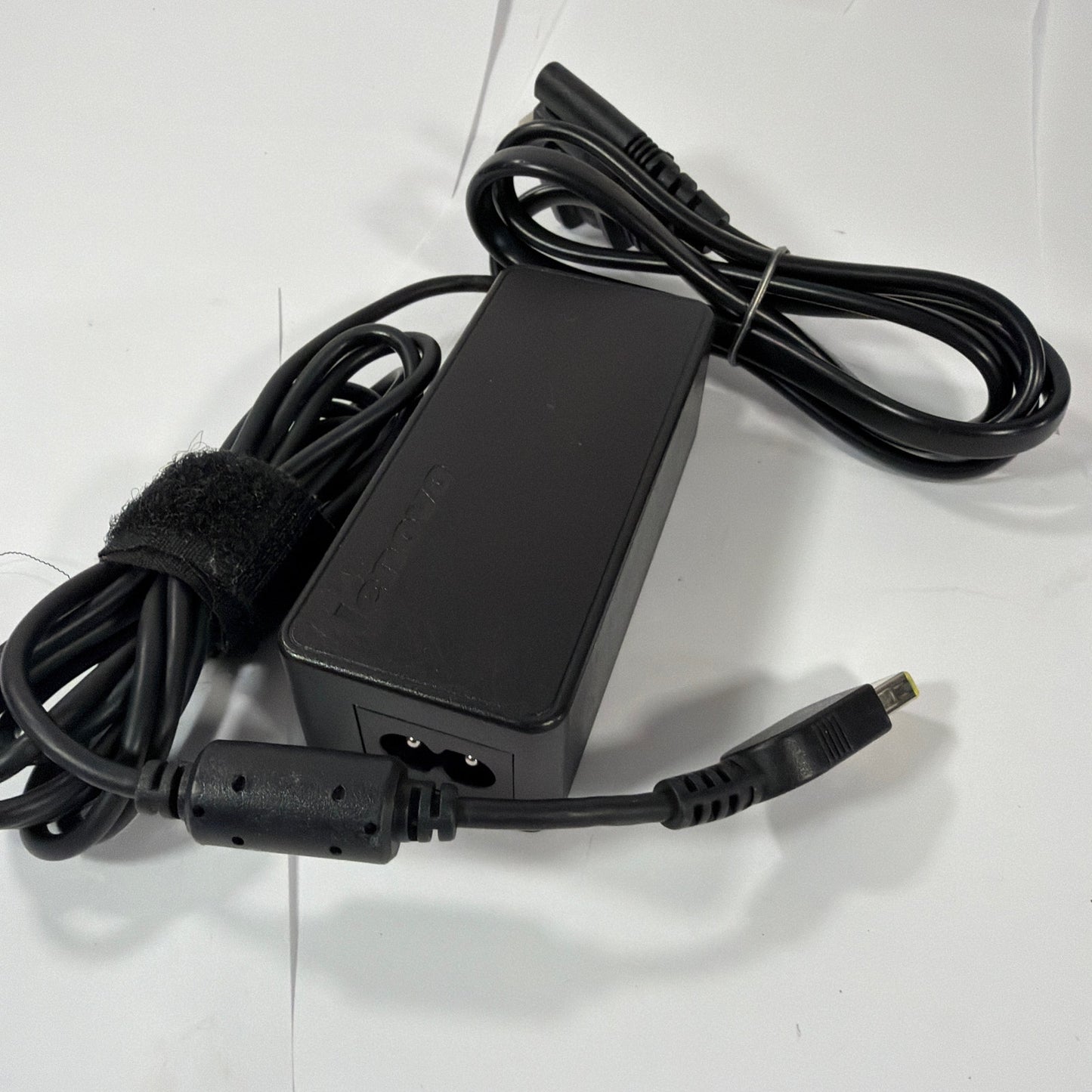 Lenovo 45W Laptop AC Adapter Charger ADLX45NLC2A Slim Tip 20V 2.25A