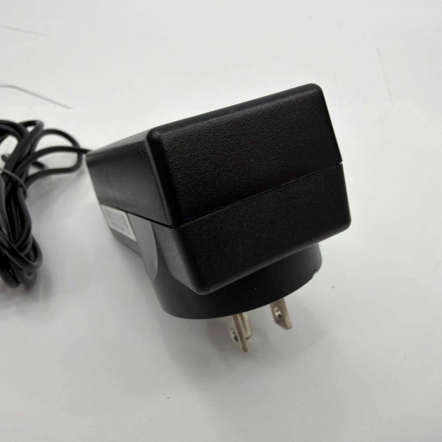 LG EAY62768615 ADS-40FSG-19 19V 1.3A Switching Power Adapter