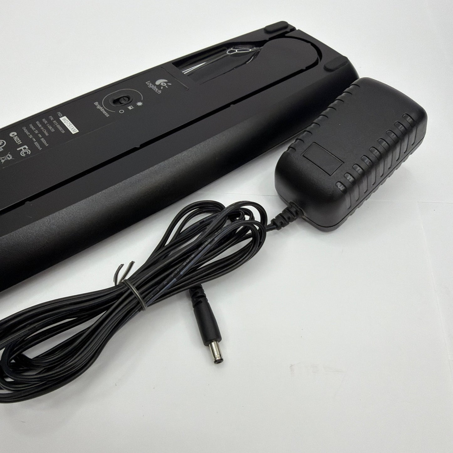 Logitech Harmony One 900 Charging Base Cradle L-LW20 815-000038 With Adapter