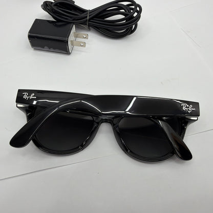 Ray-Ban Meta Skyler Gen 2 Smart Glasses Black Polarized RW4014 with Case