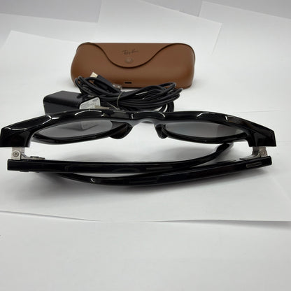 Ray-Ban Meta Skyler Gen 2 Smart Glasses Black Polarized RW4014 with Case