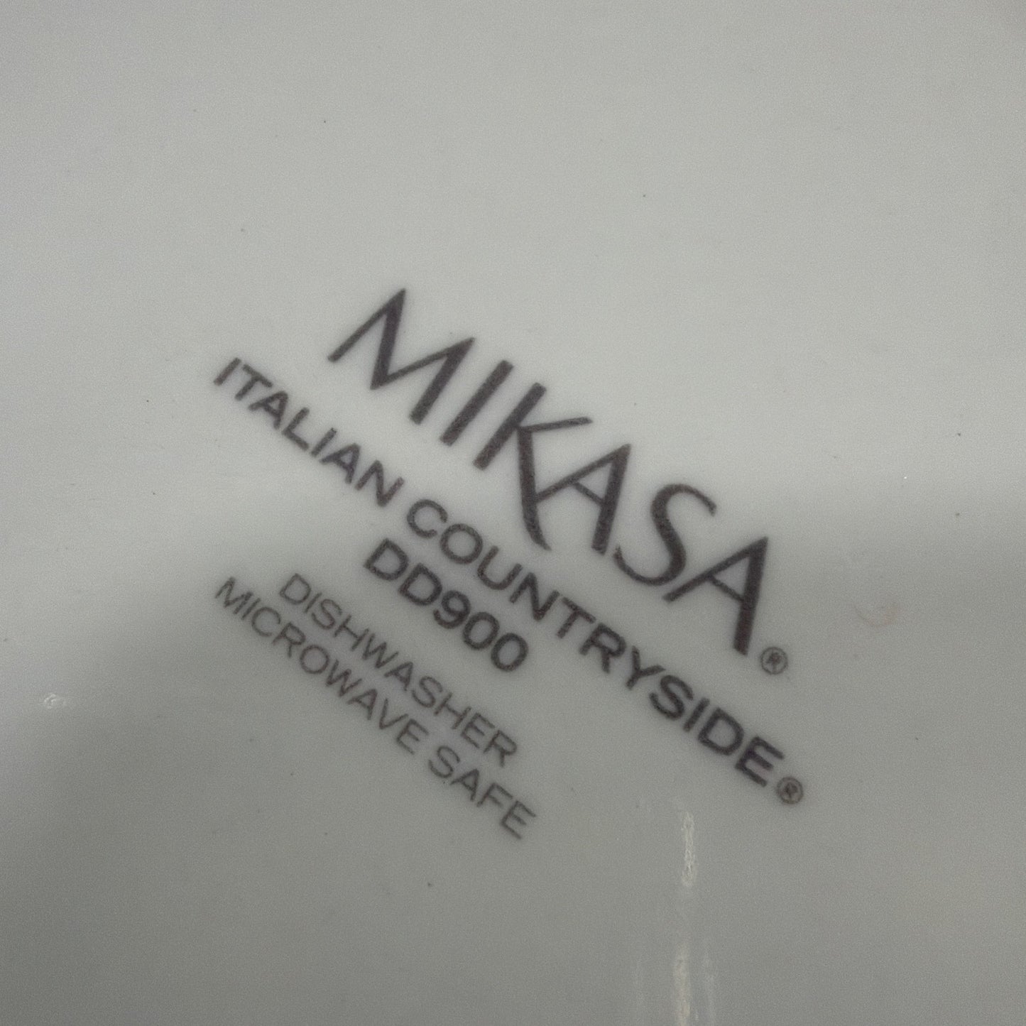 Mikasa Italian Countryside DD900 White Salad Plate 8.5 in