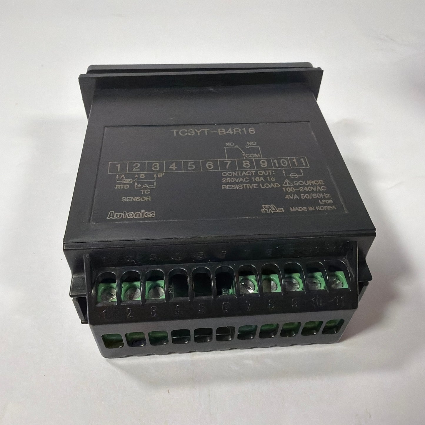 Autonics TC3YT-B4R16 Temperature Controller 100-240VAC Panel Mount Untested
