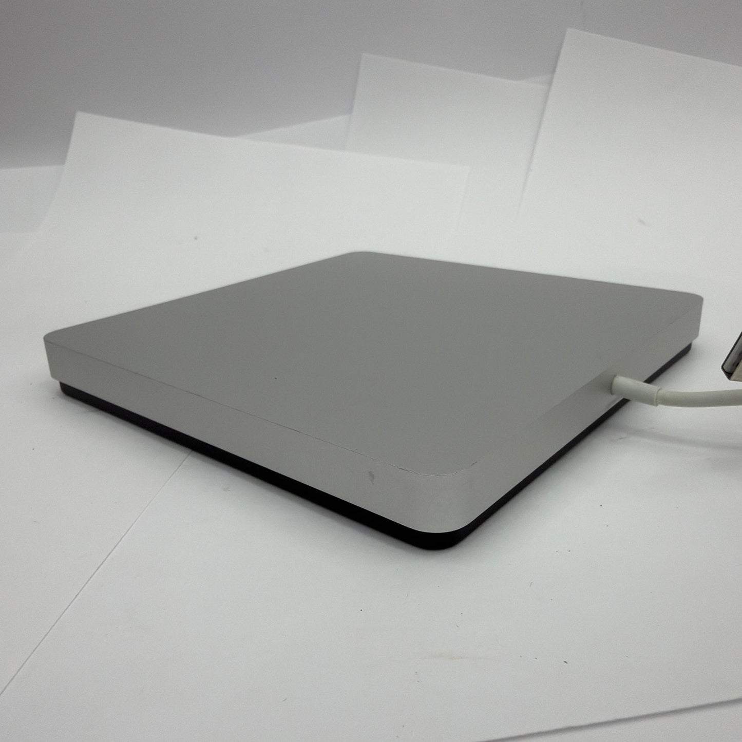 Apple USB SuperDrive A1379 External CD DVD Drive Silver Tested Working