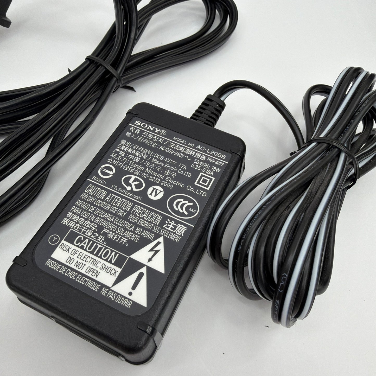 Sony Handycam DCR-SR46 Hybrid HDD Camcorder 40x Carl Zeiss Tested w/ Charger