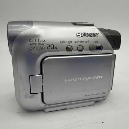 Sony DCR-HC32 MiniDV Digital Video Camcorder Carl Zeiss Lens For Parts/Repair