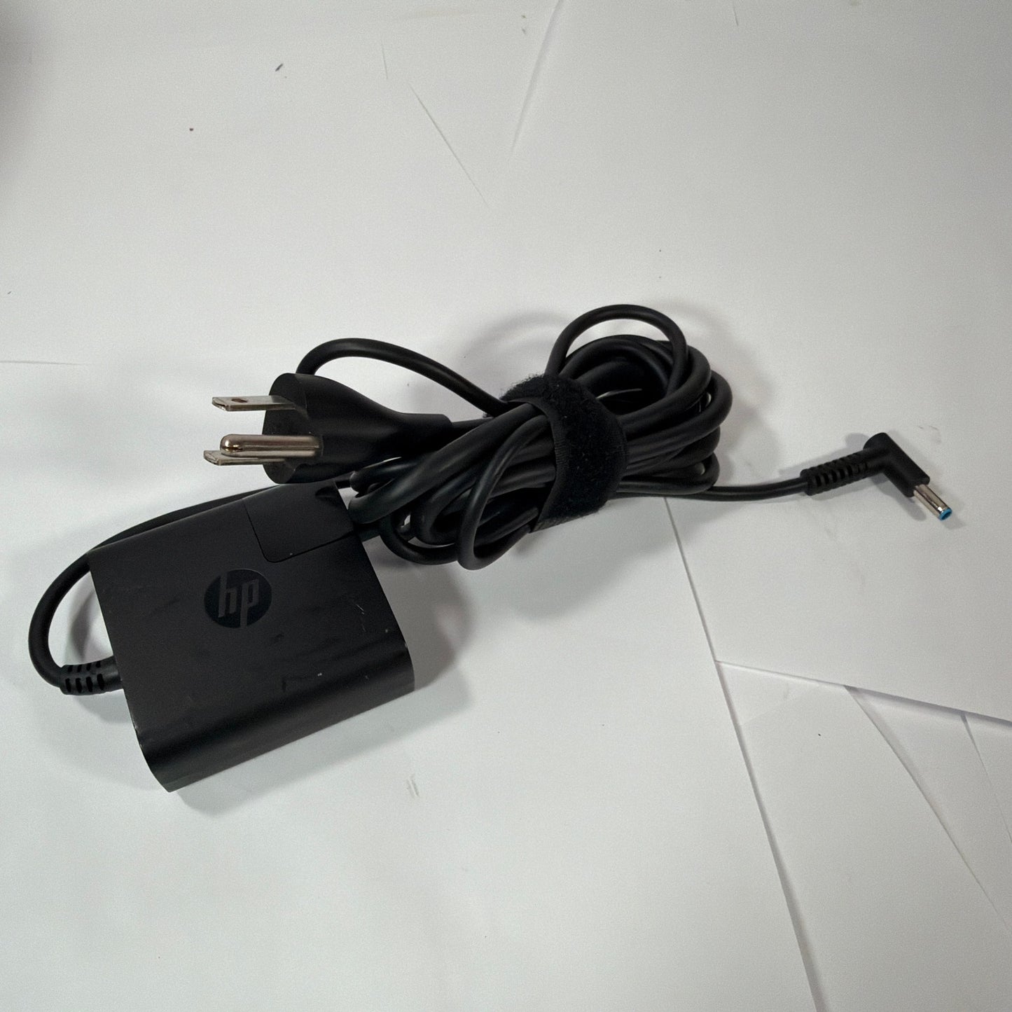 HP 45W 19.5V 2.31A AC Adapter Charger TPN-LA04 4.5mm Blue Tip