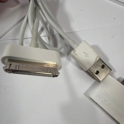 Apple A1468 30-Pin to Lightning Adapter with 30-Pin USB Sync Cable Tested