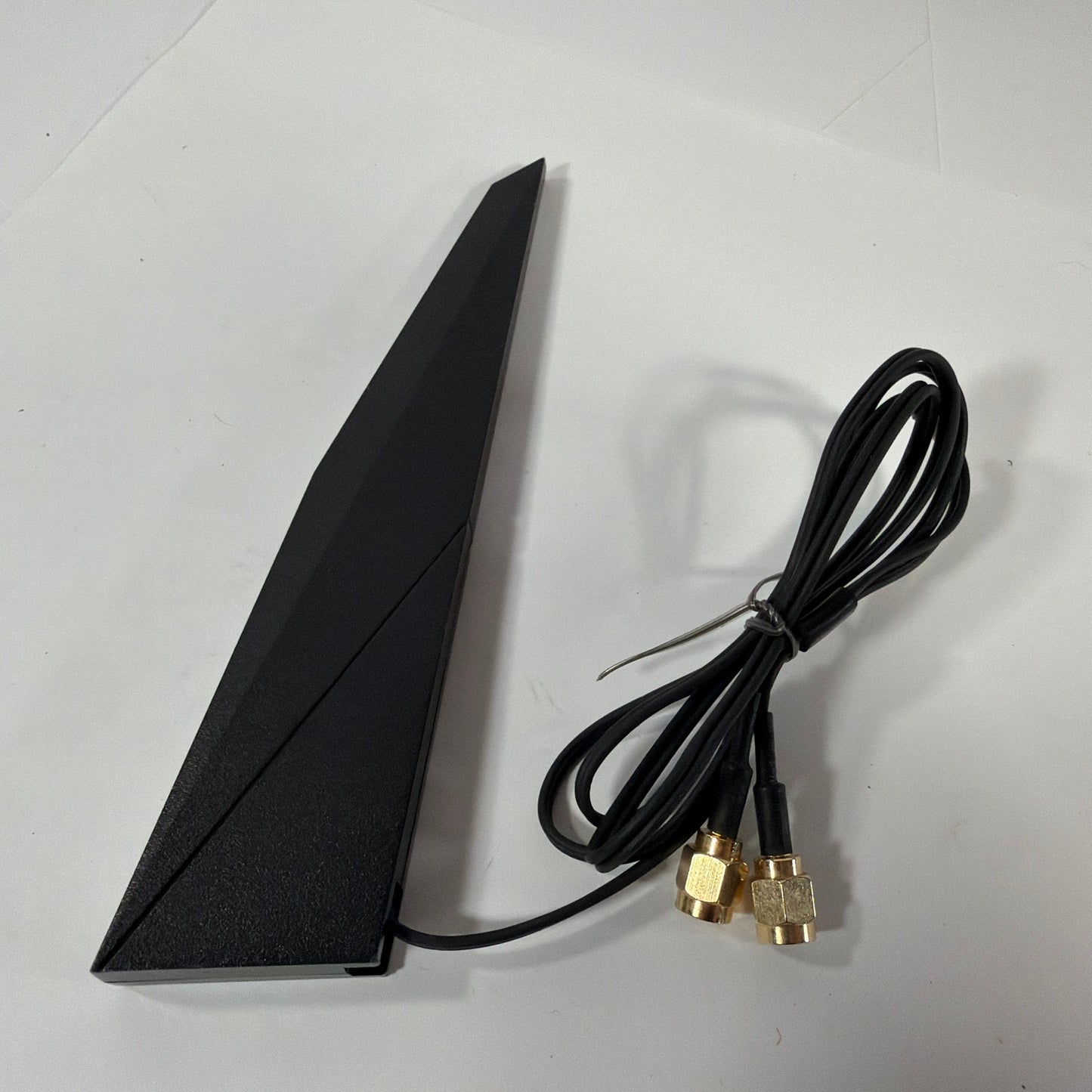 ASUS Dual-Band WiFi Antenna Black Magnetic Base Dual RP-SMA Connectors