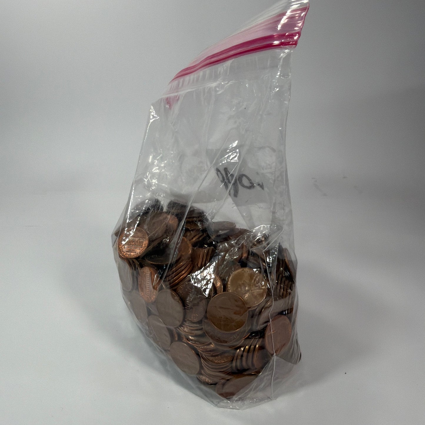 5 lb 7.7 oz Bag of Lincoln Copper Pennies 1959–1982 Mixed Dates Unsearched