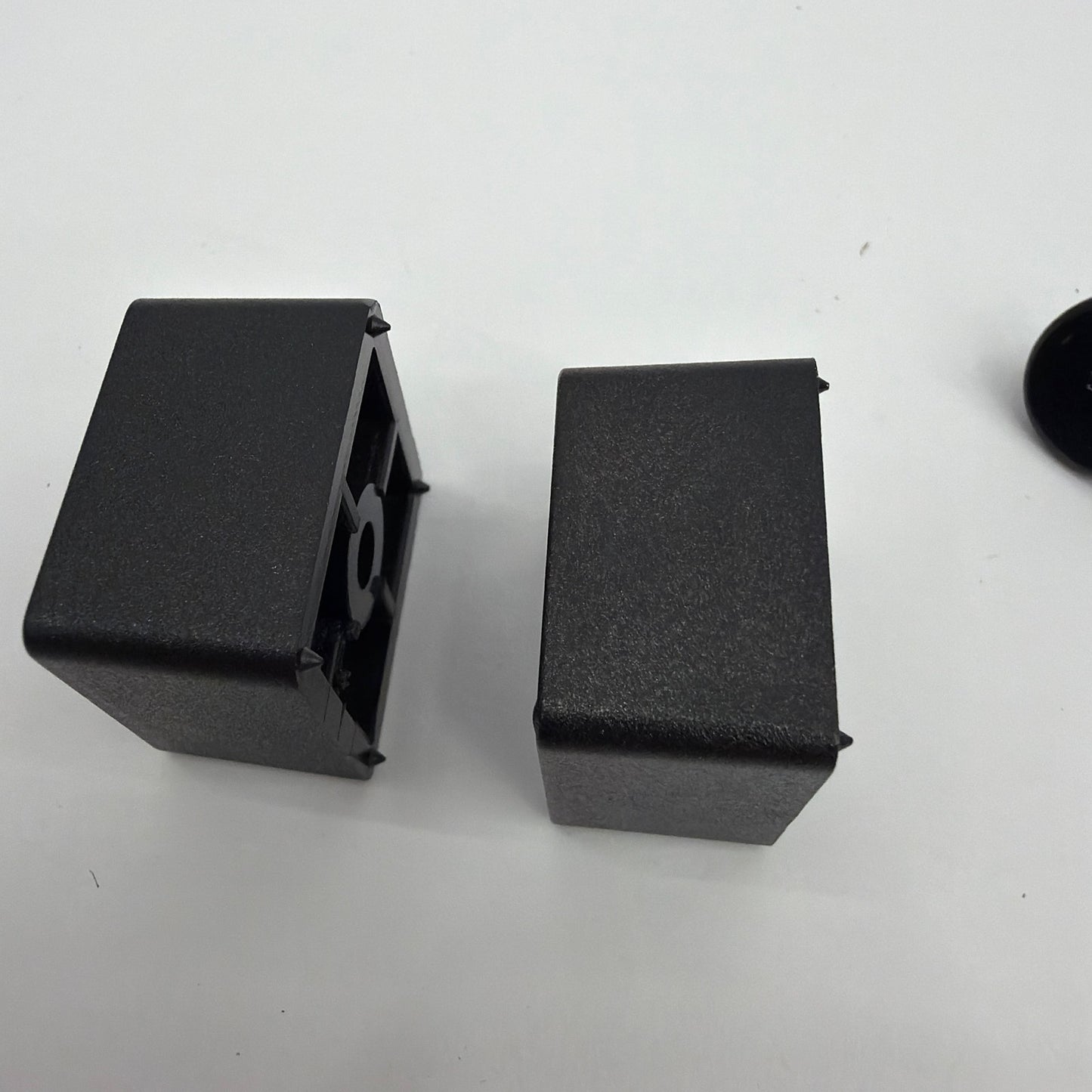 VIZIO 1101-0007481 Wall Mount Brackets for Surround Speakers Pair w Screws