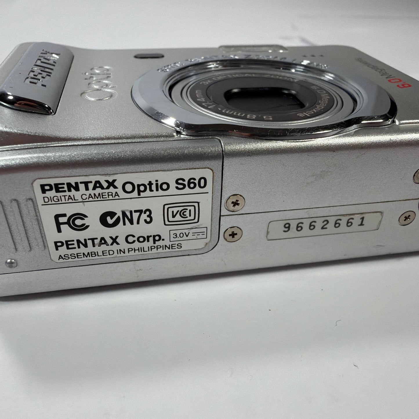 Pentax Optio S60 6.0MP Digital Camera Silver with 512MB SD Card Read