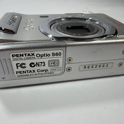 Pentax Optio S60 6.0MP Digital Camera Silver with 512MB SD Card Read