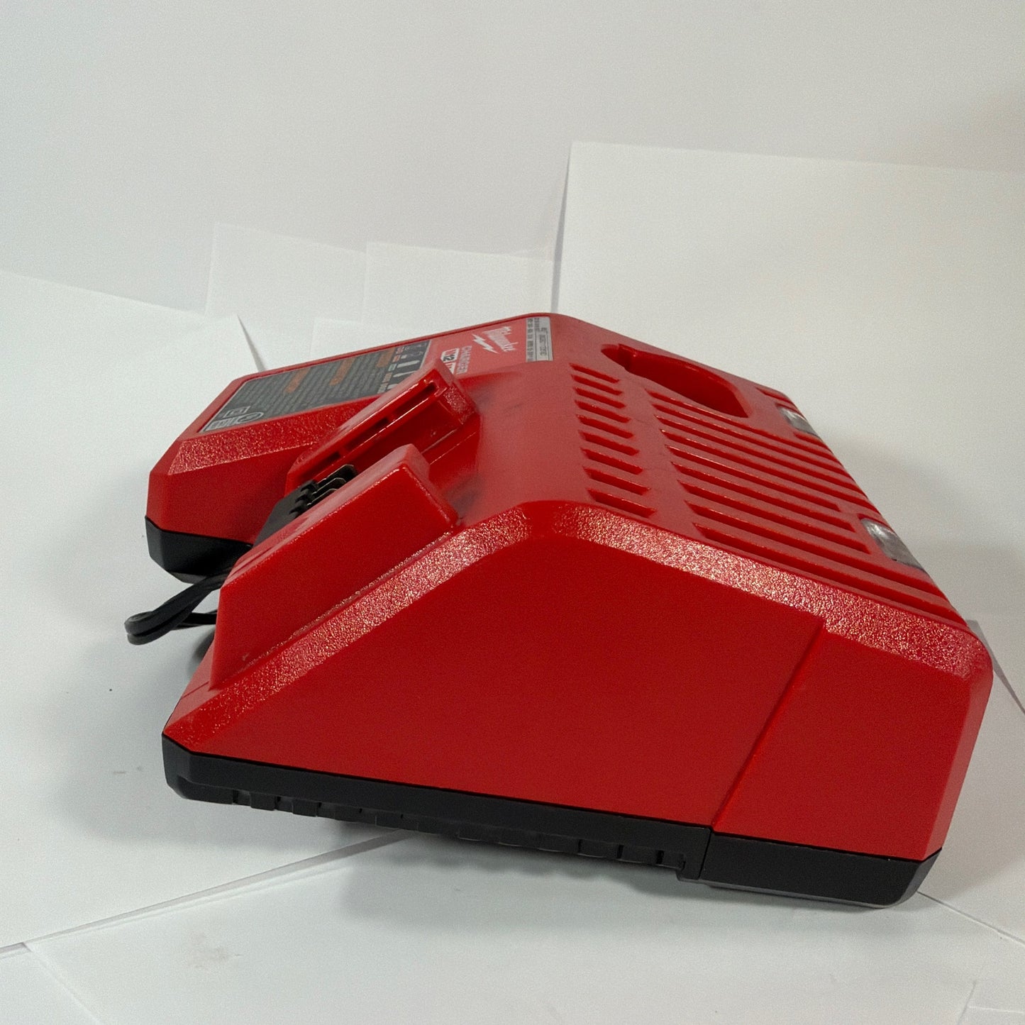 Milwaukee 48-59-1812 M12 M18 Li-Ion Battery Charger