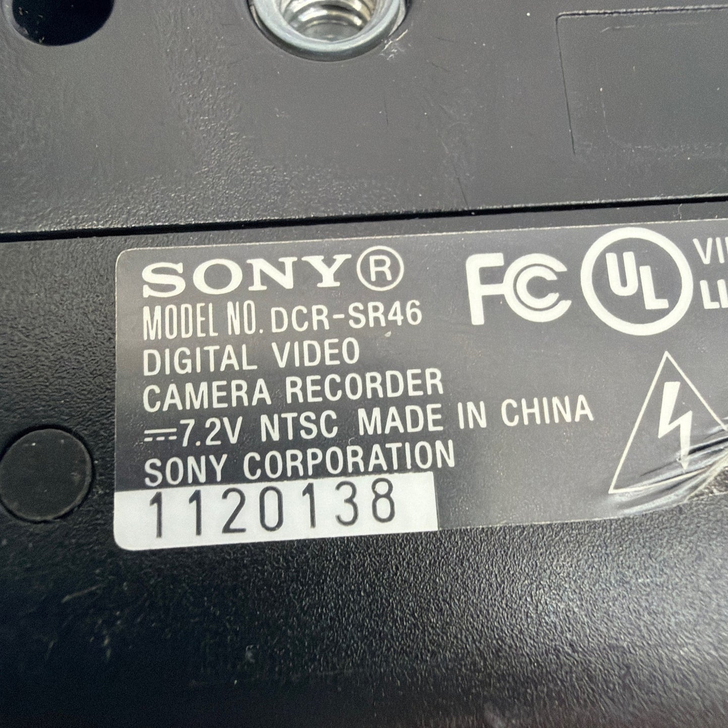 Sony Handycam DCR-SR46 Hybrid HDD Camcorder 40x Carl Zeiss Tested w/ Charger