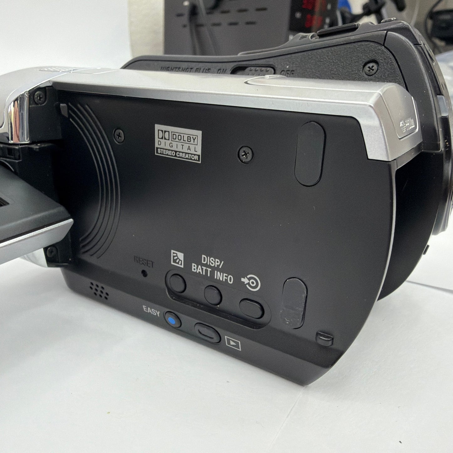 Sony Handycam DCR-SR46 Hybrid HDD Camcorder 40x Carl Zeiss Tested w/ Charger