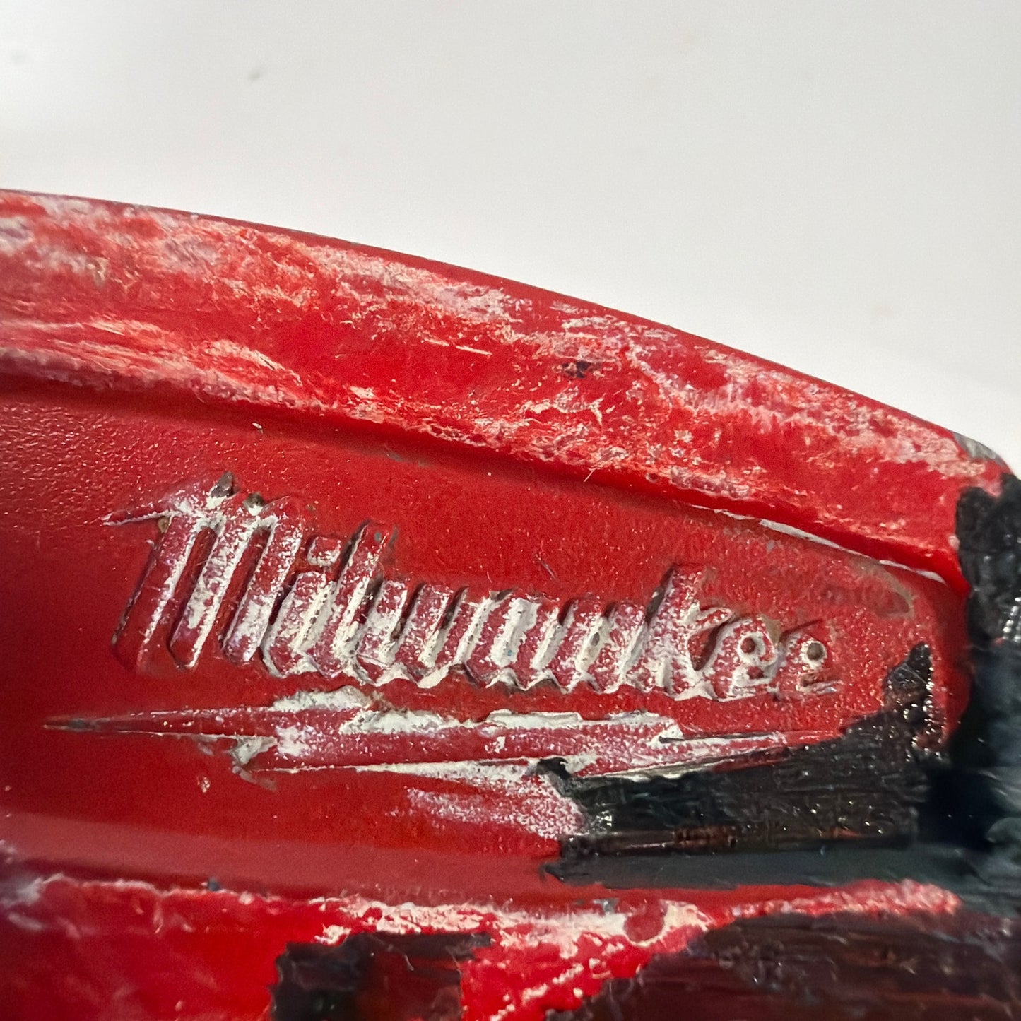 Milwaukee Folding Utility Knife Red/Black