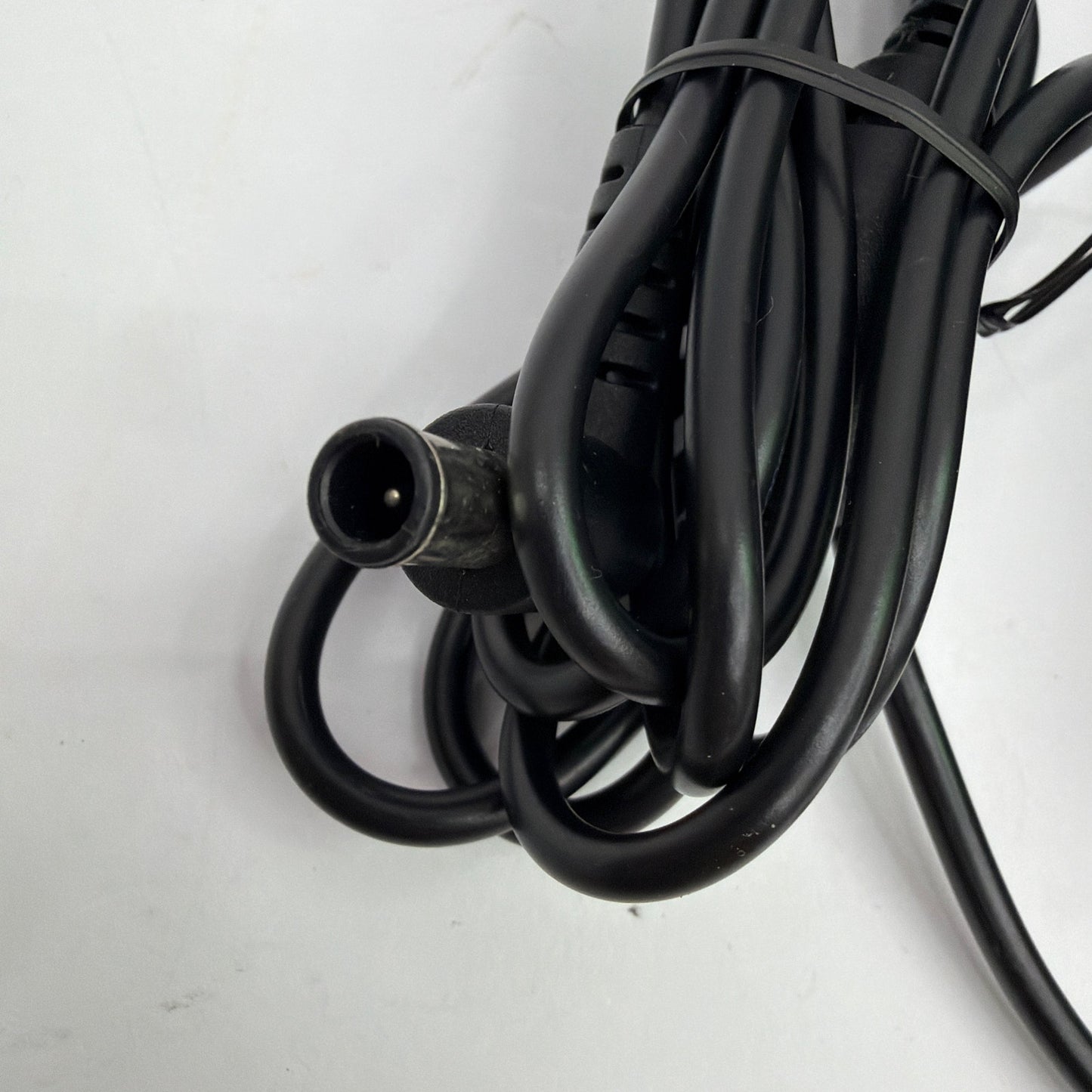Samsung A6619_FSM 66W 19V AC/DC Power Adapter Charger with AC Cord Tested