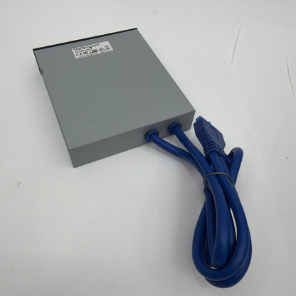 StarTech.com 35FCREADBU3 3.5 Inch Internal USB 3.0 Multi-Card Reader