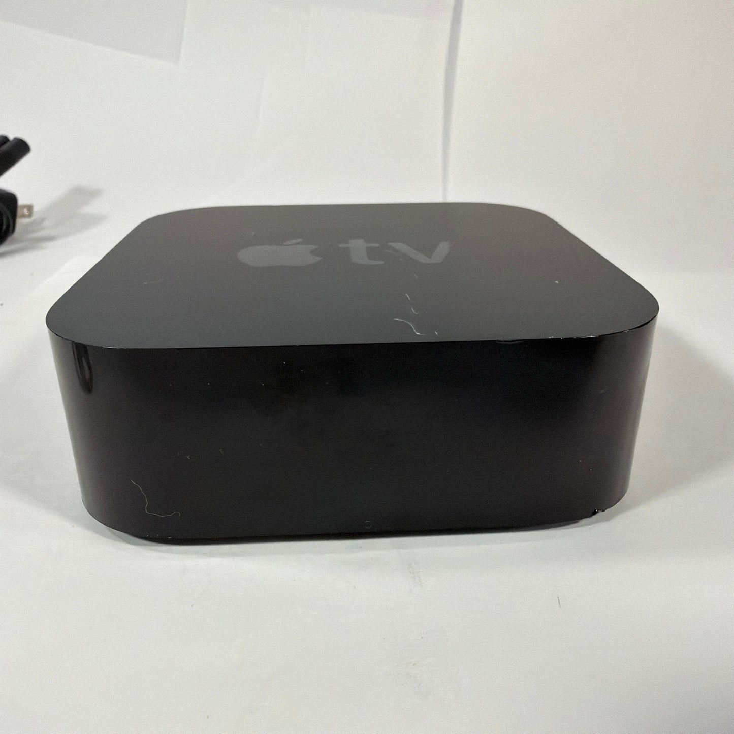 Apple TV 4K 1st Gen A1842 Black Media Streamer with Siri Remote