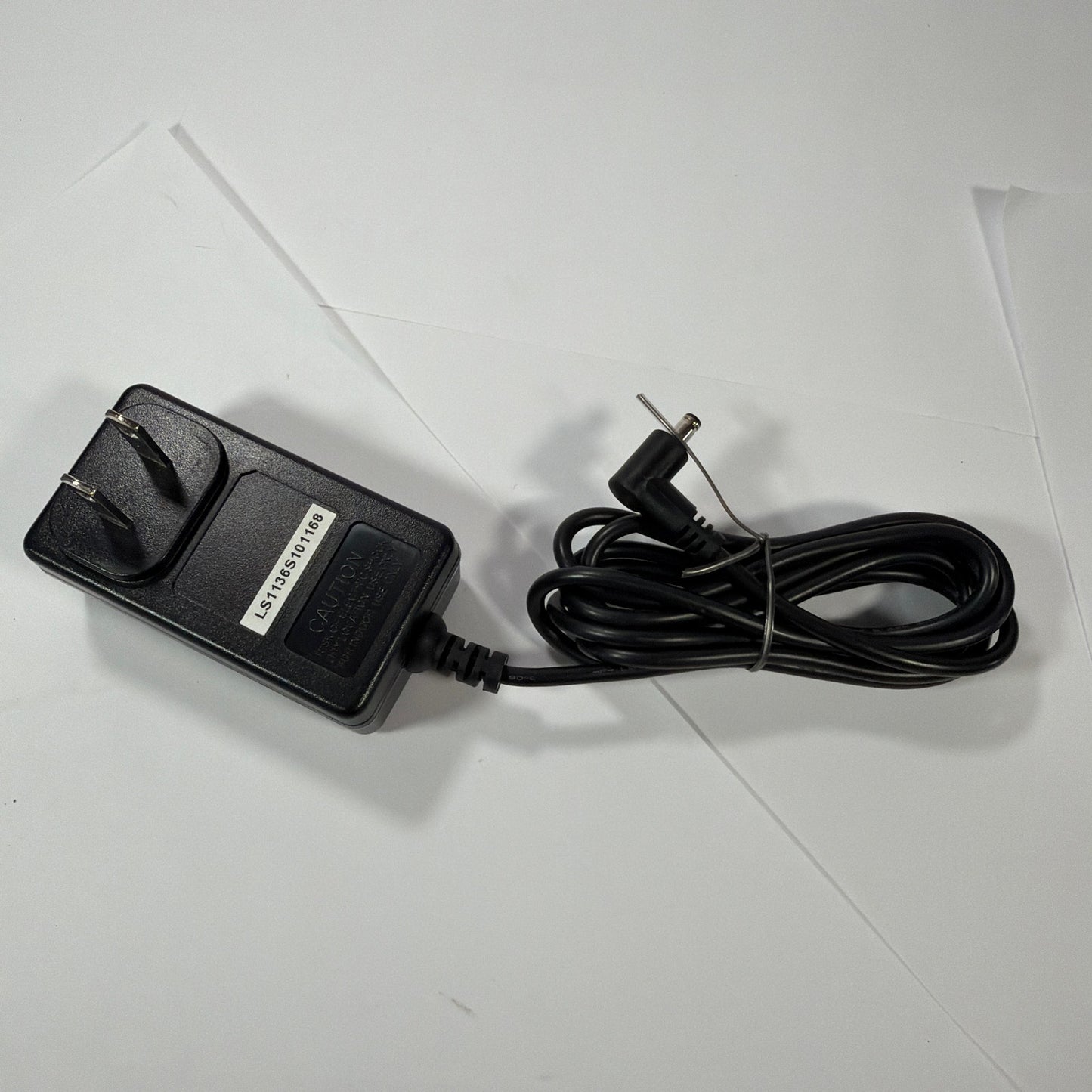 Ooma 160-0113-100 5V 2A AC Adapter Power Supply CYA0015BUH01