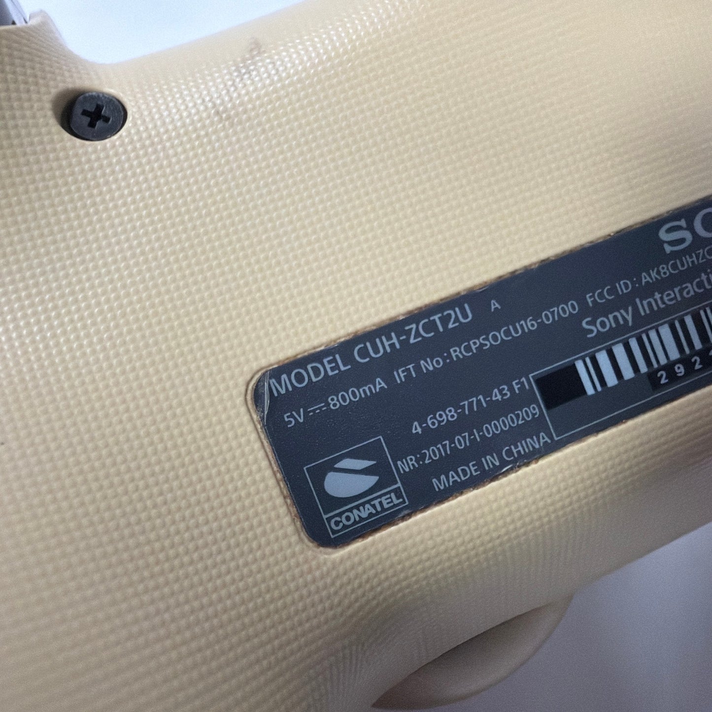 Sony DualShock 4 Wireless Controller Gold CUH-ZCT2U for PS4