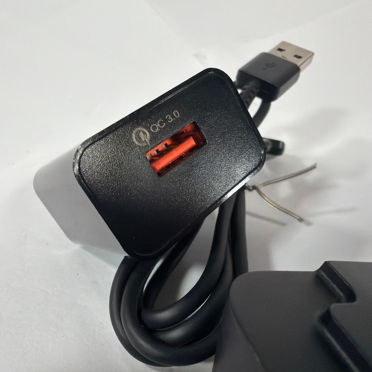 Microsoft Xbox Elite Series 2 Controller Charging Dock Model 1924 With USB Cable