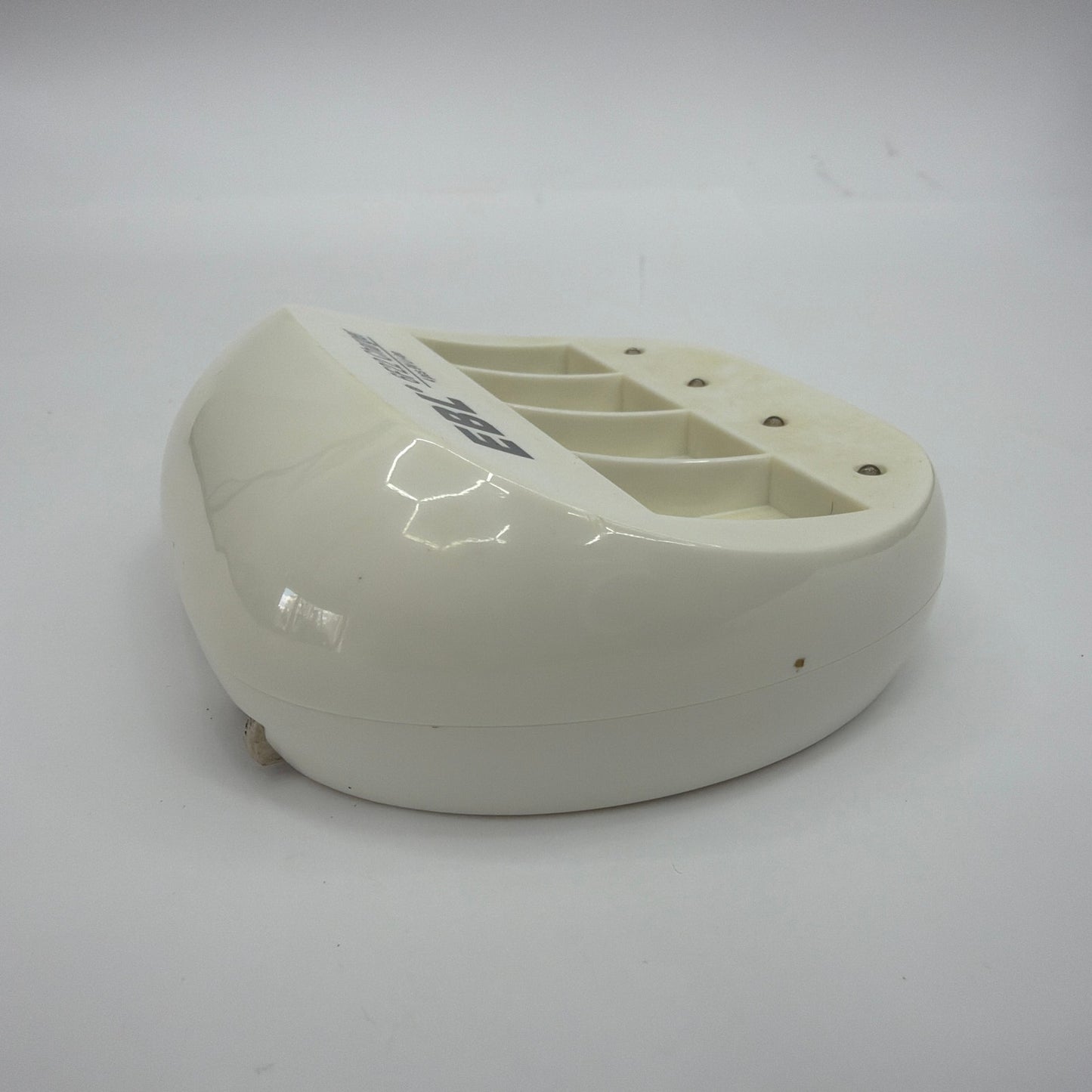 EBL 6F22 4-Slot 9V Li-ion Battery Charger