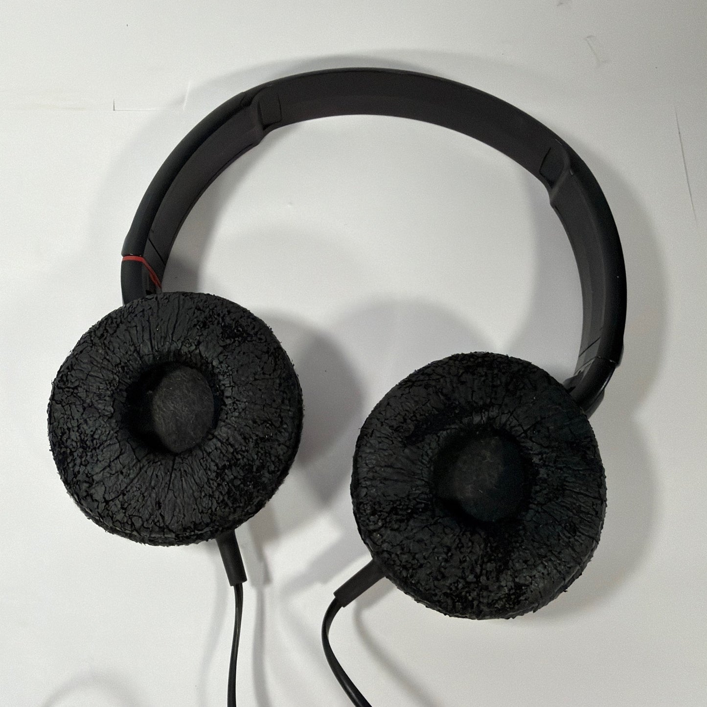 Sony MDR-ZX100 Wired Stereo On-Ear Headphones Black Tested Working
