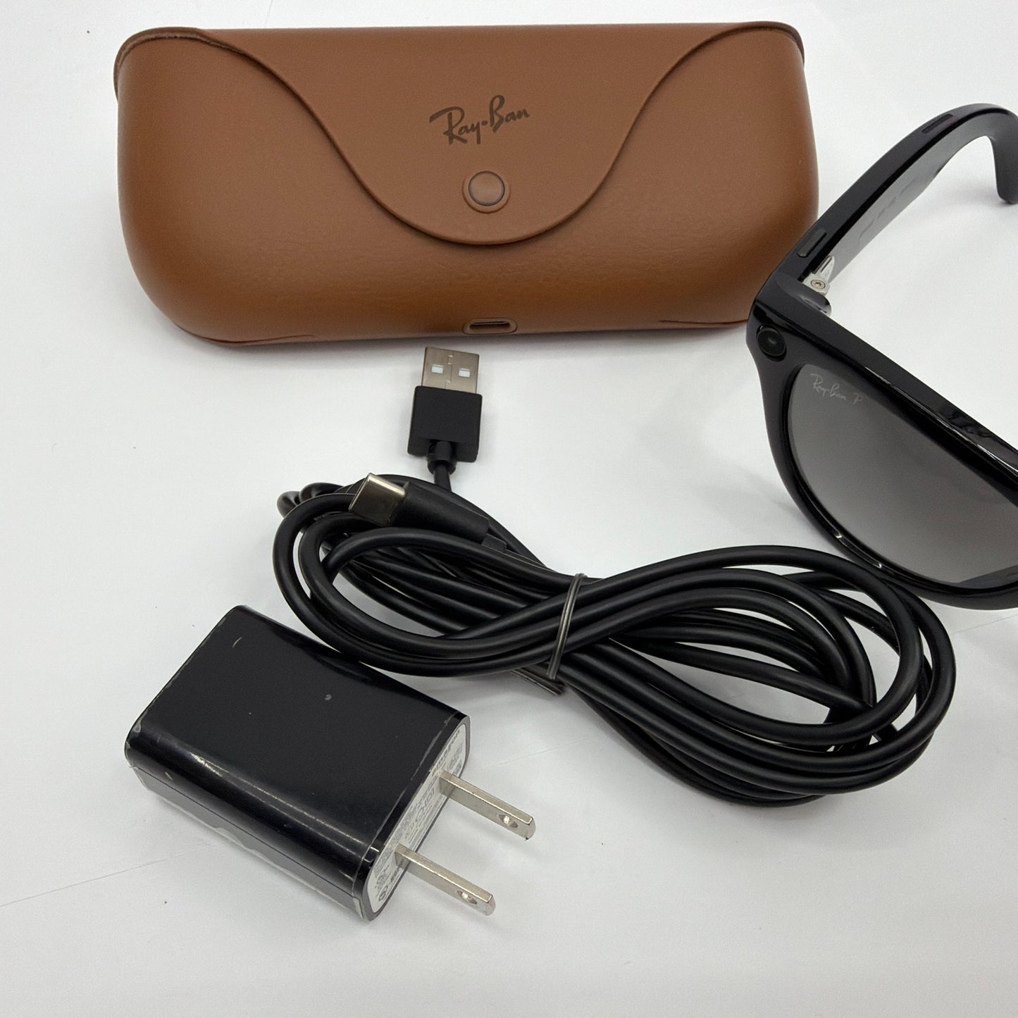 Ray-Ban Meta Skyler Gen 2 Smart Glasses Black Polarized RW4014 with Case