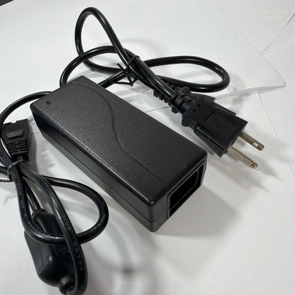 Flypower SPP34-12.0/5.0-2000 12V 2A + 5V 2A AC Adapter 4-Pin Power Supply