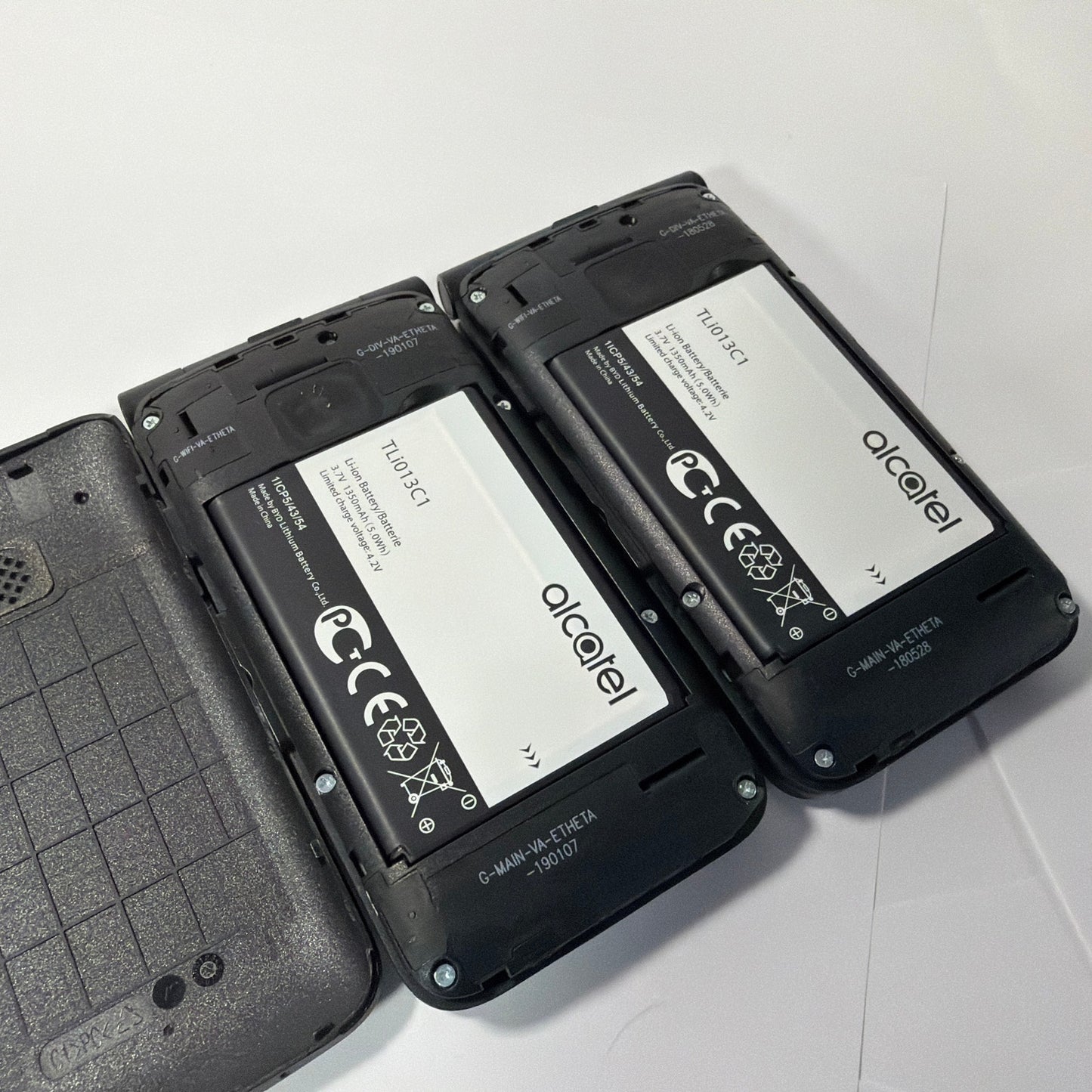 Alcatel Cingular Flip 2 4044O AT&T Flip Phones Lot of 2 With Chargers