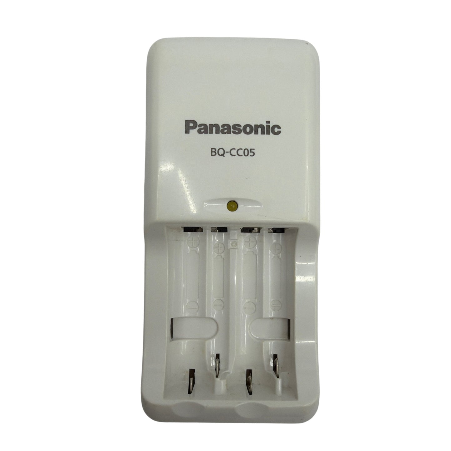 Panasonic BQ-CC05 AA/AAA NiMH Battery Charger 4-Slot White Tested Working