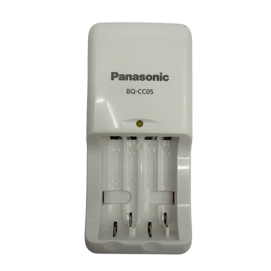 Panasonic BQ-CC05 AA/AAA NiMH Battery Charger 4-Slot White Tested Working