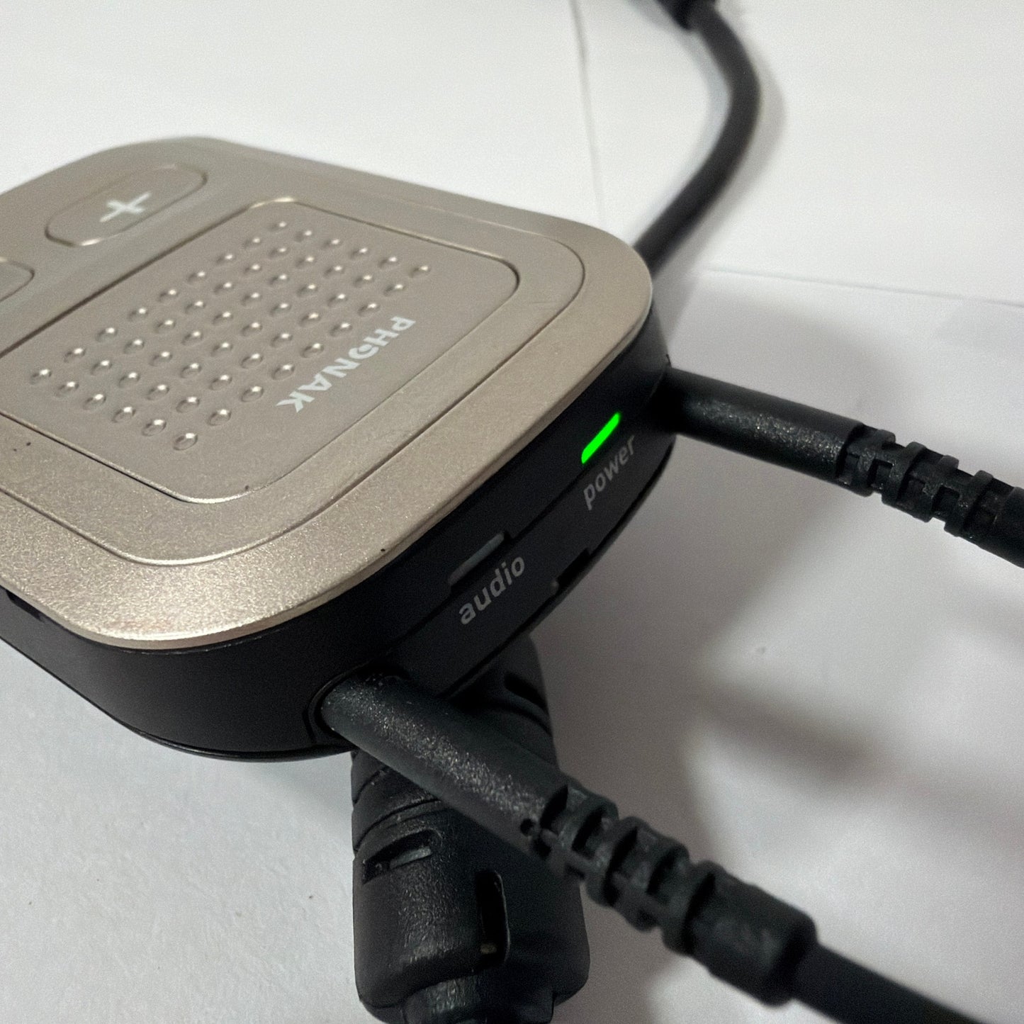 Phonak ComPilot II Hearing Aid Bluetooth Streamer with Power Adapter and USB
