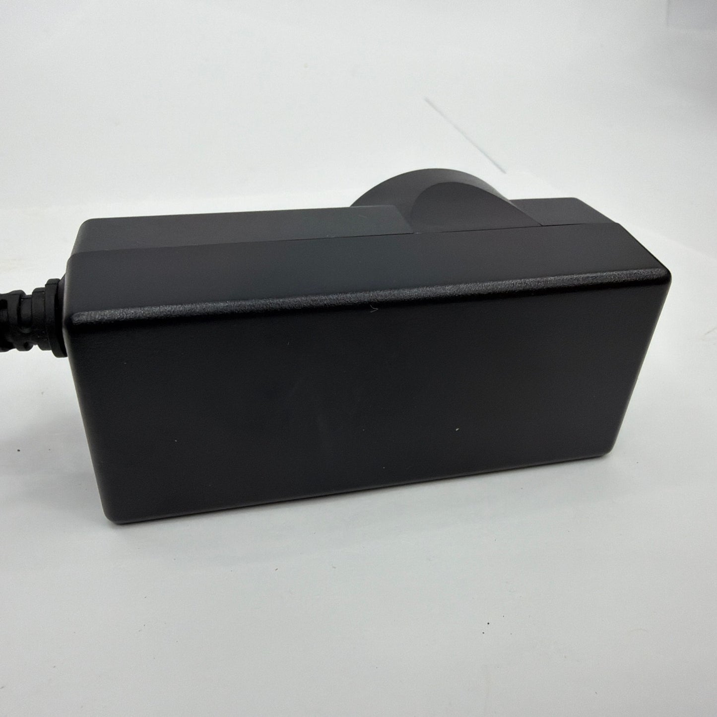 LG EAY62768615 ADS-40FSG-19 19V 1.3A Switching Power Adapter