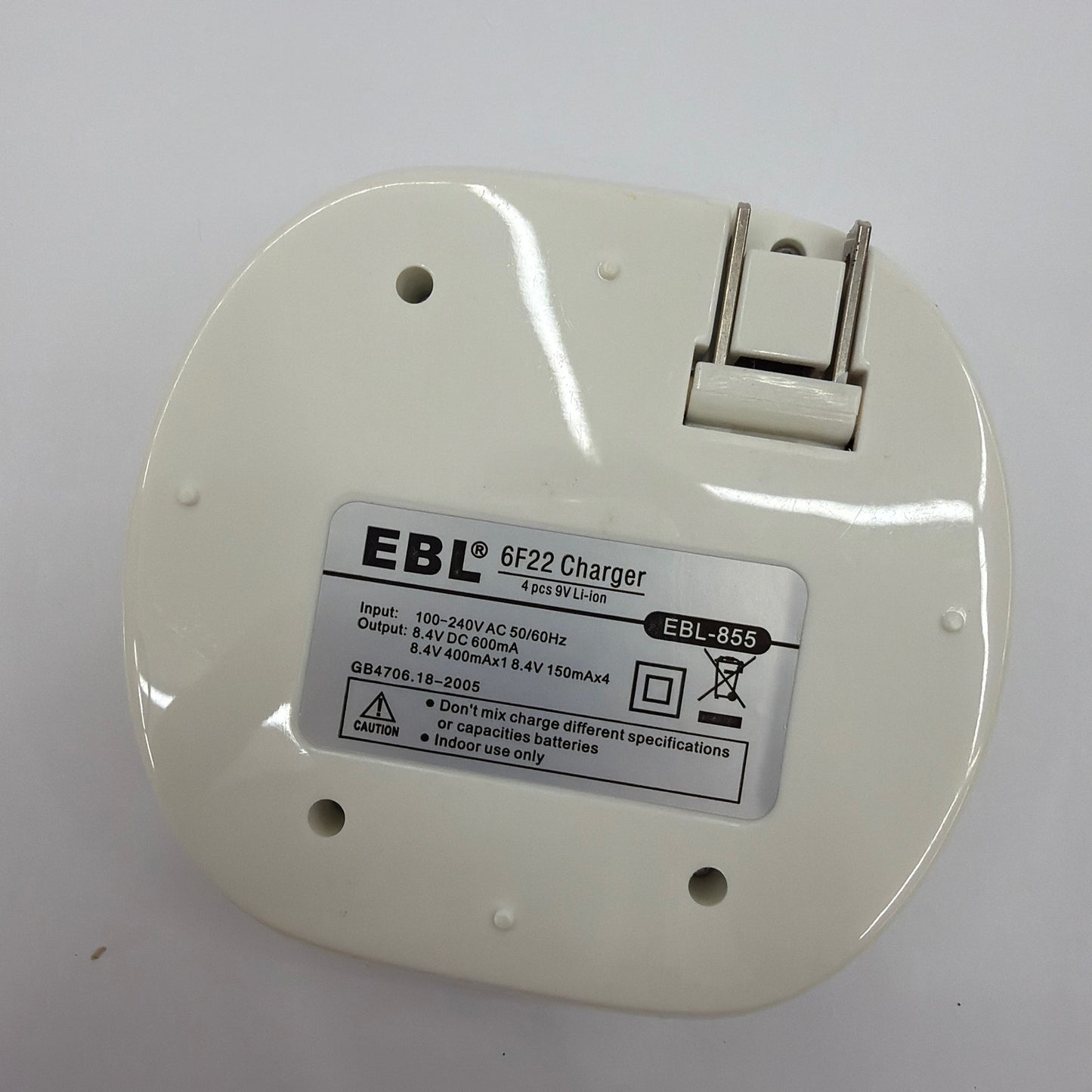 EBL 6F22 4-Slot 9V Li-ion Battery Charger
