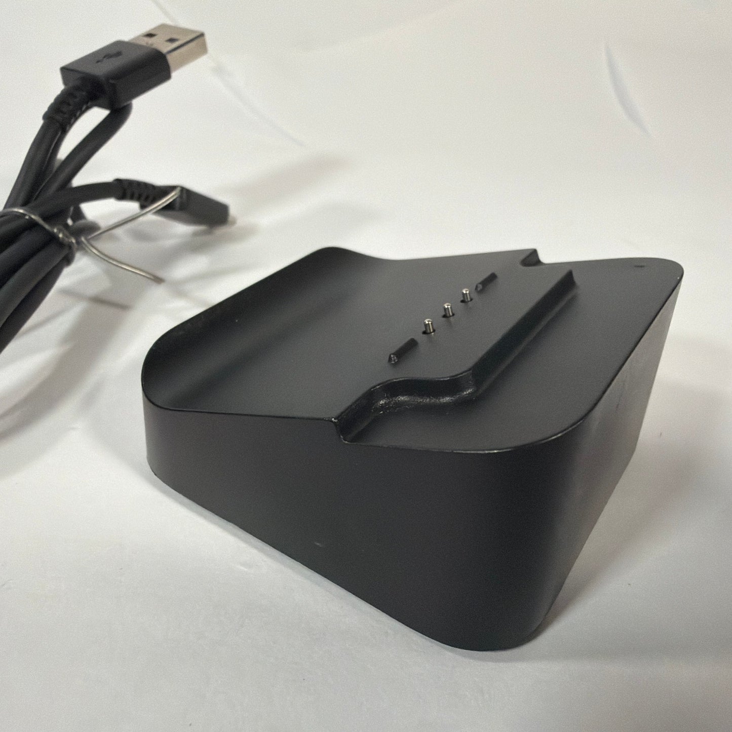 Microsoft Xbox Elite Series 2 Controller Charging Dock Model 1924 With USB Cable