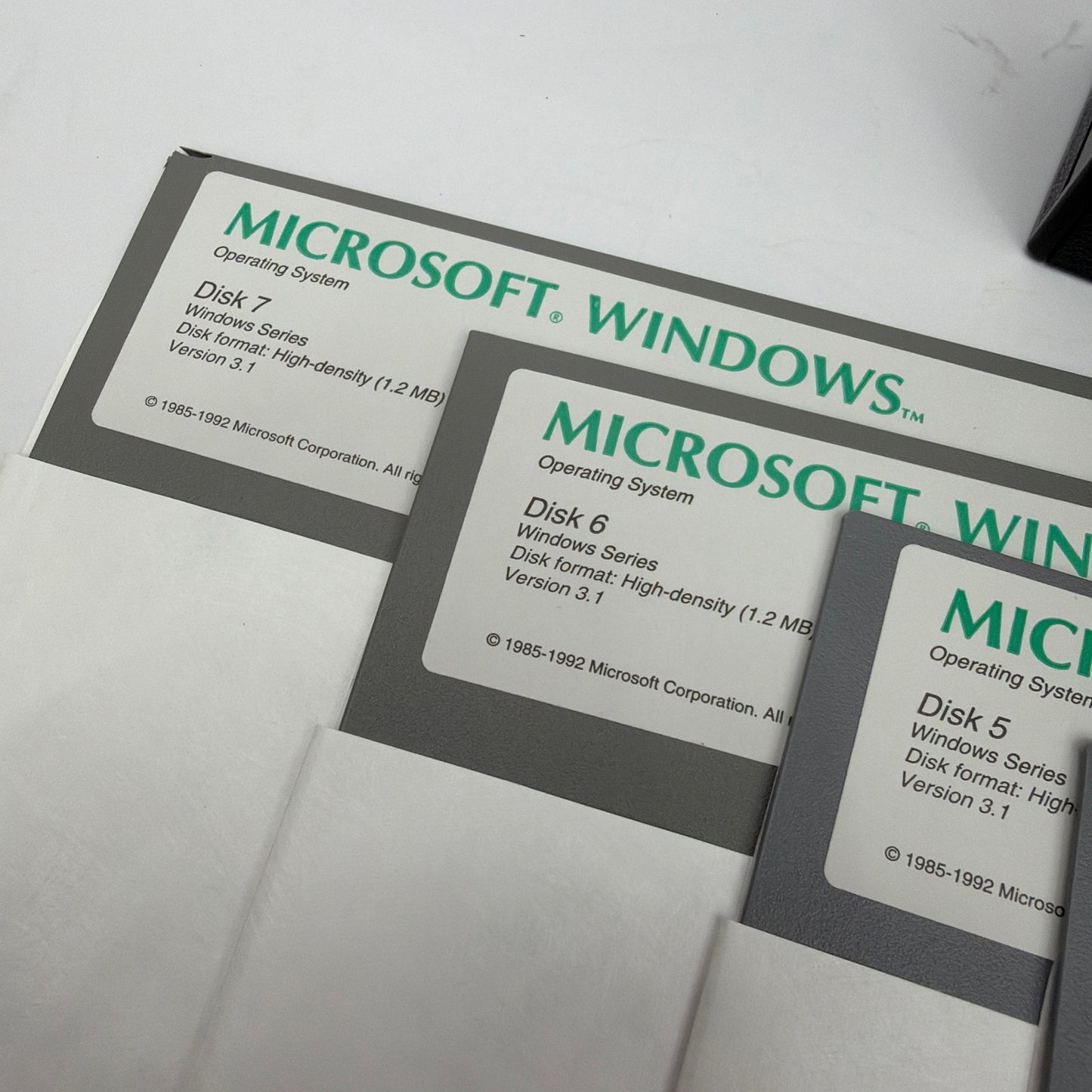 Microsoft Windows 3.1 5.25 Floppy Disk Set High-Density 1.2MB with Storage Case