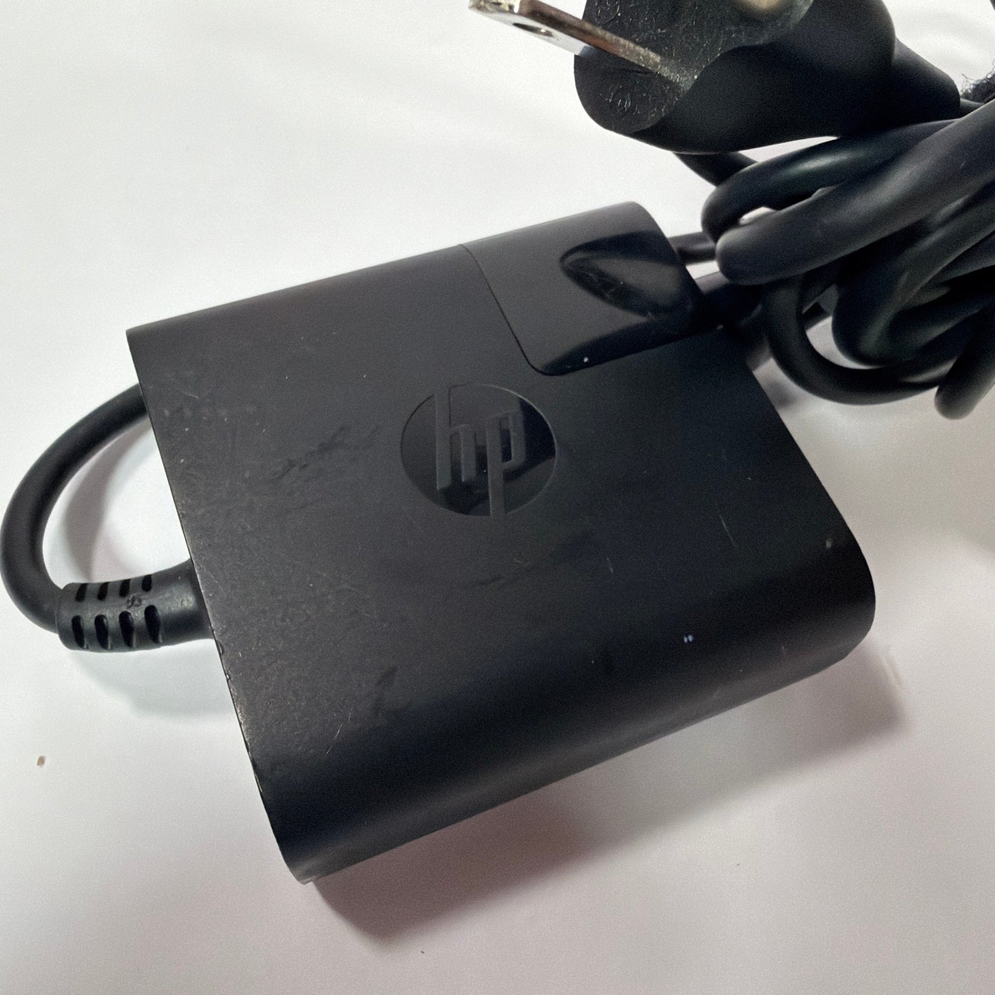 HP 45W 19.5V 2.31A AC Adapter Charger TPN-LA04 4.5mm Blue Tip